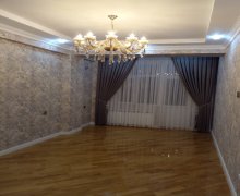 Satılır Yeni Tikili Azadlıq m., Binəqədi r.