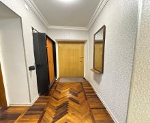 Kirayə (aylıq) Köhnə Tikili İnşaatçılar m., Yasamal r. Kirayə (aylıq) Köhnə Tikili İnşaatçılar m., Yasamal r.