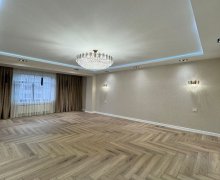 Satılır Yeni Tikili Elmlər akademiyası m., Yasamal r.