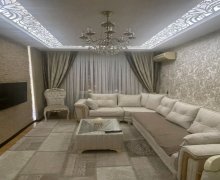 Satılır Köhnə Tikili Xalqlar dostluğu m., 8-ci kilometr, Nizami r.