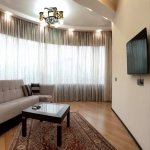 Посуточно 3 комнатная Новостройка, м. 28 Мая метро, Насими район 2