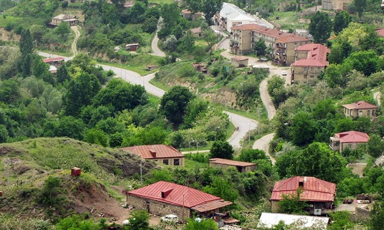 Laçın şəhəri yenidən qurulur