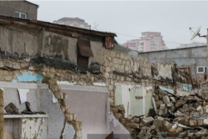 Bakının daha bir ünvanında söküntü - Sakinlərə kirayə pulu və mənzillər veriləcək